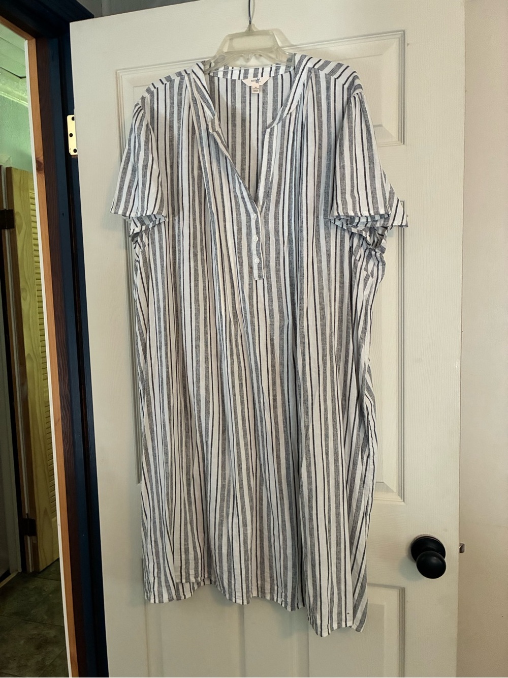 Terra & Sky Gray and White Striped Casual Caftan